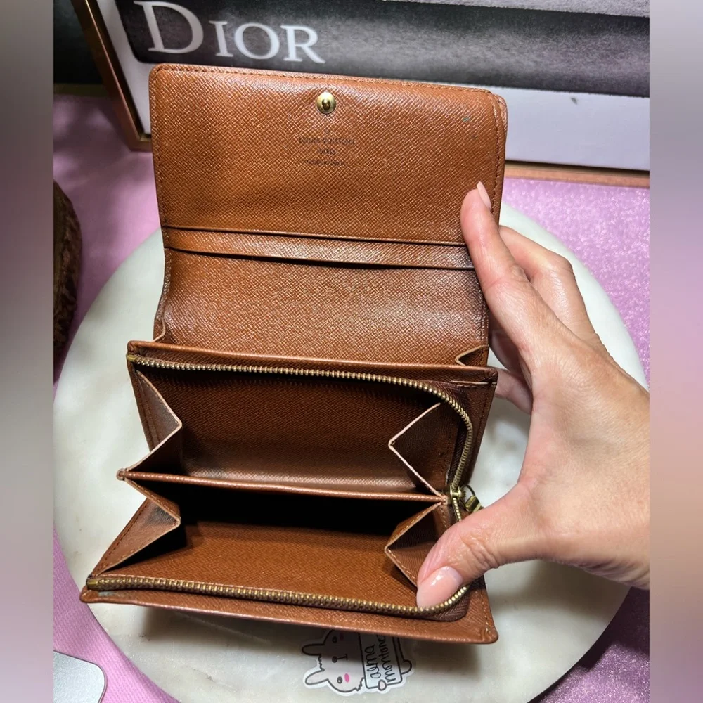 Louis Vuitton Monogram Porte Monnaie Tresor Wallet GUC